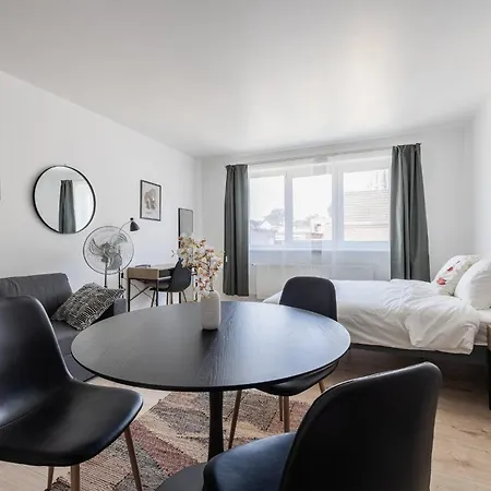 Apartment Cosy Place Expo 300 *