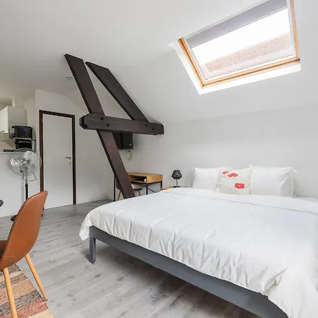 Apartment Cosy Place Expo 300 *